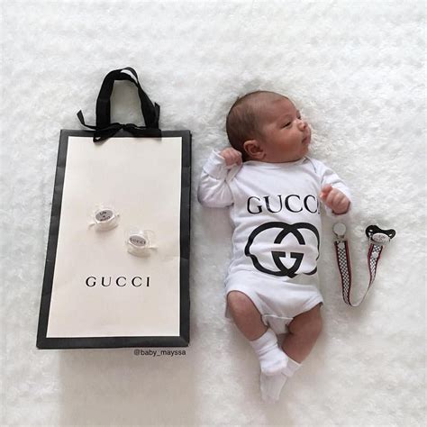 babykleding baby zwemkleding gucci|Baby Designer Outfits .